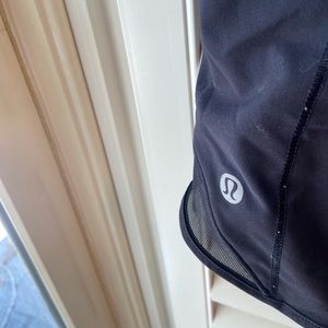 Hotty Hot High-Rise Lined Short 2.5"